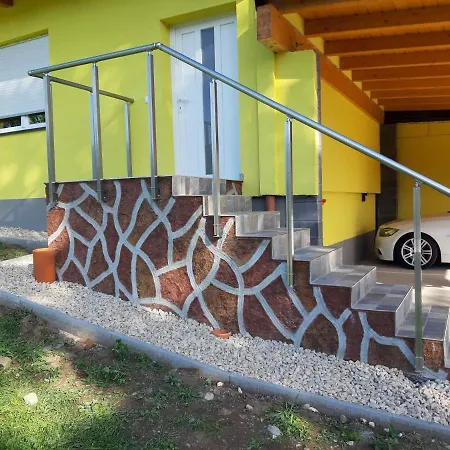Δωμάτια σε οικογενειακή κατοικία Haus Susanna